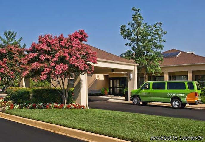 Courtyard By Marriott New Carrollton Ландовер Экстерьер фото
